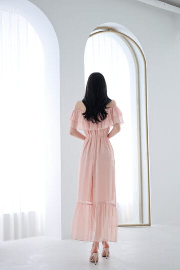 ラッフルオフショルダーワンピース