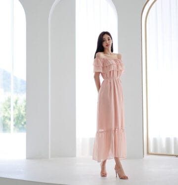 ラッフルオフショルダーワンピース