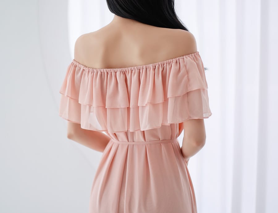 ラッフルオフショルダーワンピース