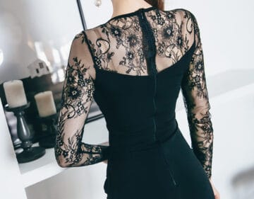 ラウンドネック シアーレースインサート ロングスリーブ ミディドレス |